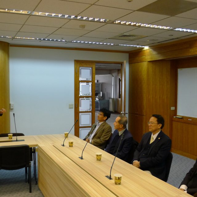 P1030147